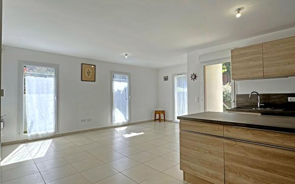 Appartement à vendre    4 pièces • 82,32 m2 Bures-sur-Yvette