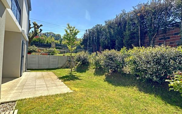 Appartement à vendre    4 pièces • 82,32 m2 Bures-sur-Yvette