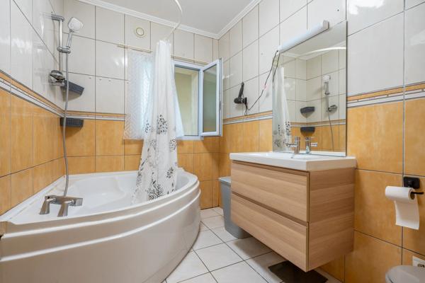 Maison 7 pièces - 175 m² Exclusivité efficity