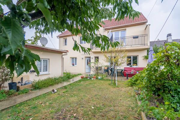 Maison 7 pièces - 175 m² Exclusivité efficity