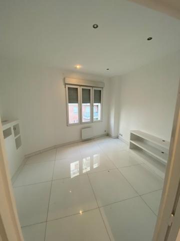 Magnifique Duplex - T5 - 140m2  et terrasse - Rue du Dr Parat - Romainville