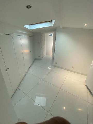 Magnifique Duplex - T5 - 140m2  + terrasse  privative- Rue du Dr Parat - Romainville