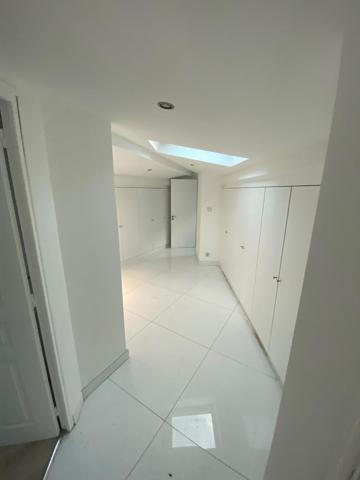 Magnifique Duplex - T5 - 140m2  et terrasse - Rue du Dr Parat - Romainville