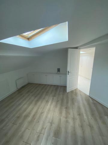 Magnifique Duplex - T5 - 140m2  et terrasse - Rue du Dr Parat - Romainville