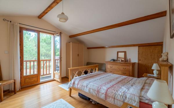 Maison à vendre    5 pièces •  Lüe