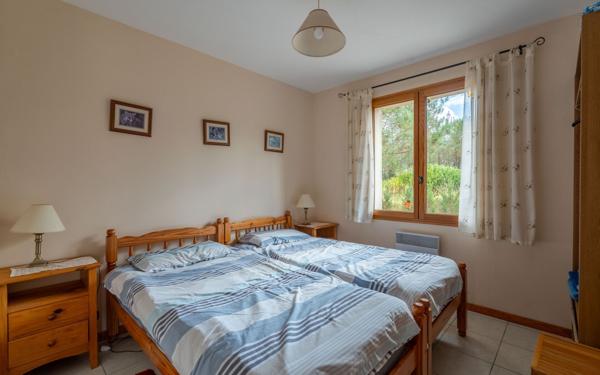 Maison à vendre    5 pièces •  Lüe