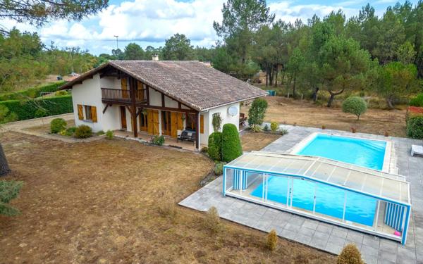 Maison à vendre    5 pièces •  Lüe