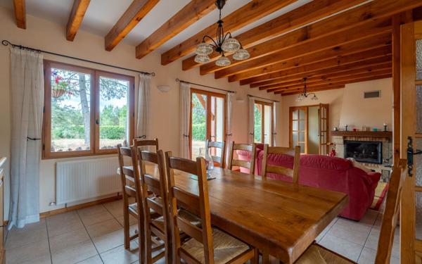 Maison à vendre    5 pièces •  Lüe