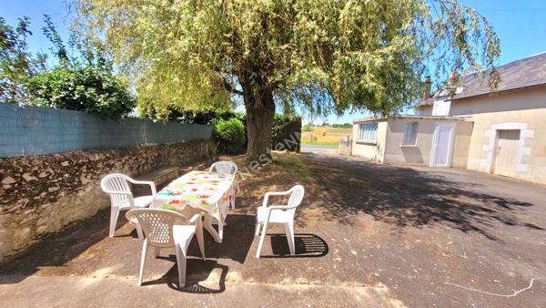 Maison isolée : terrain et dépendances