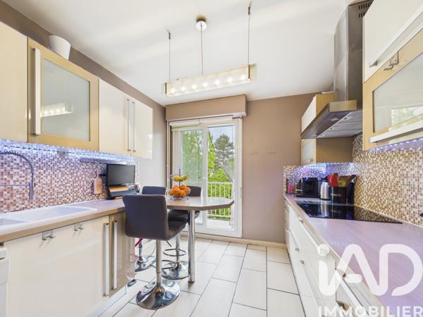 Appartement à vendre 5 pièces 88,85 m² Évry-Courcouronnes