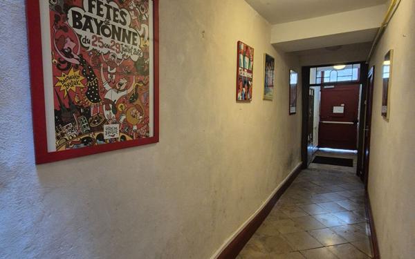 Appartement à vendre    1 pièce • 24,12 m2 Bayonne