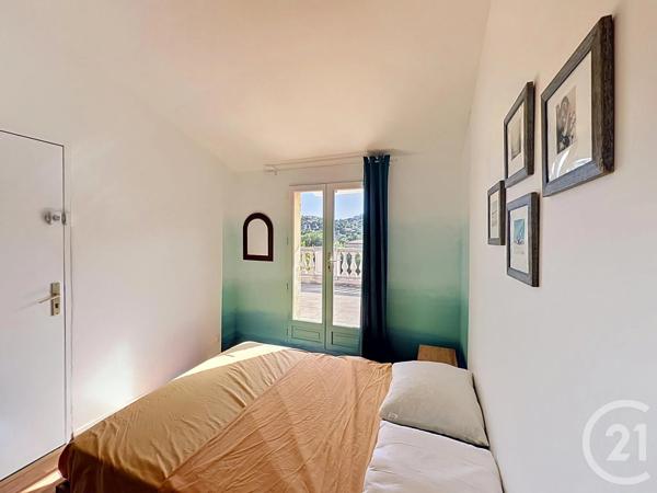Maison à vendre  6 pièces - 122,52 m 2   CAVALAIRE SUR MER  - 83