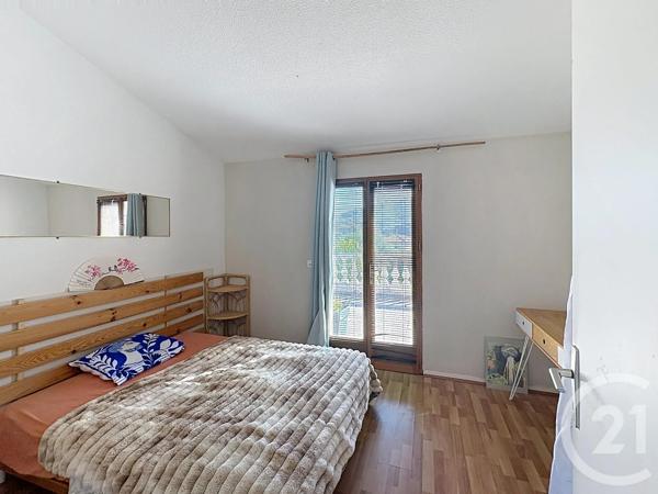 Maison à vendre  6 pièces - 122,52 m 2   CAVALAIRE SUR MER  - 83