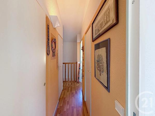 Maison à vendre  6 pièces - 122,52 m 2   CAVALAIRE SUR MER  - 83