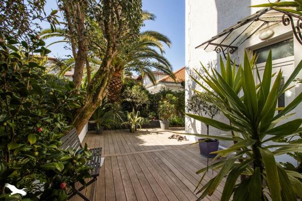 Maison 849 000 € Bayonne 5 p 153 m² DPE C