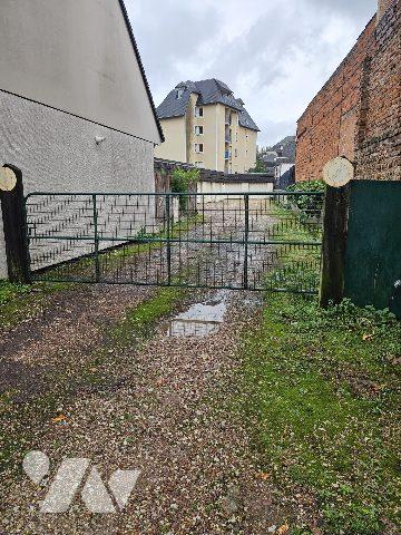 VENTE GARAGES PAR ADJUDICATION VOLONTAIRE / LOT 2