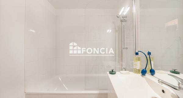À vendre Appartement 4 pièces 72.11 m² - Salon-de-provence 13300