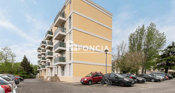 À vendre Appartement 4 pièces 72.11 m² - Salon-de-provence 13300
