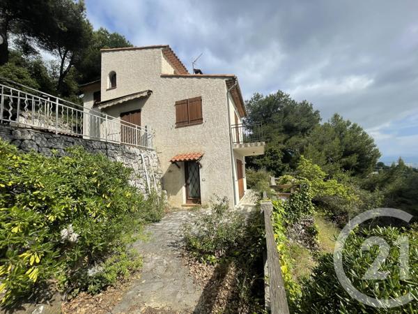 Maison à vendre  9 pièces - 210,97 m2 ST LAURENT DU VAR - 06