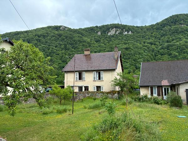 Maison Deluz 7 pièce(s)