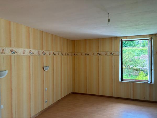 Maison Deluz 7 pièce(s)