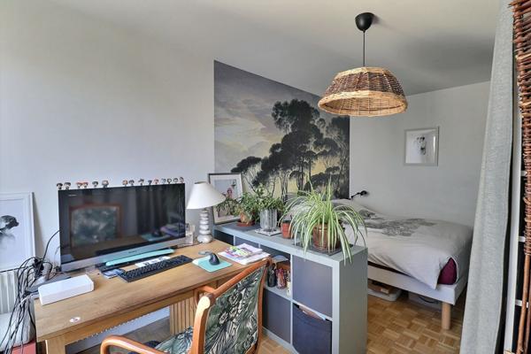 Appartement 4 pièces de 89 m² avec Ascenseur et proche du centre et de la gare