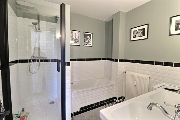 Appartement 4 pièces de 89 m² avec Ascenseur et proche du centre et de la gare
