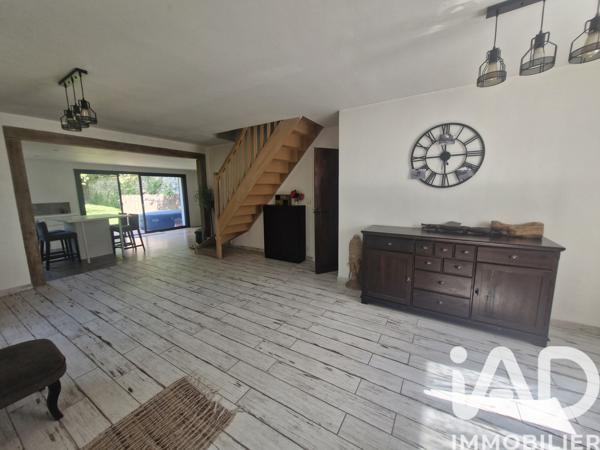 Maison à vendre 6 pièces 110,3 m² Évecquemont
