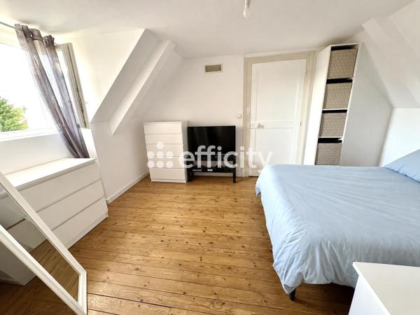 Maison
         5 pièces
        - 125 m² Exclusivité 183 000 € *