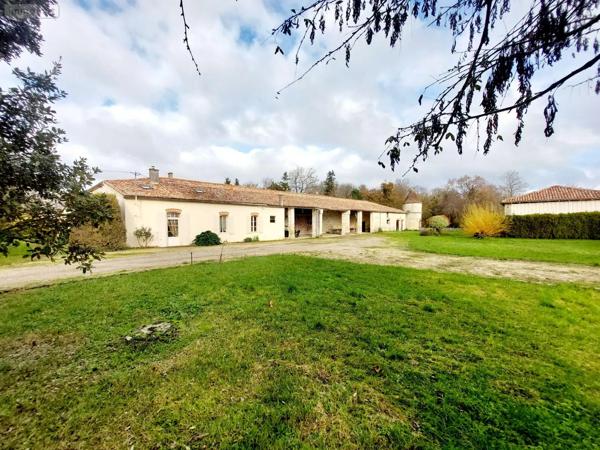 Achat - Propriété | Domaine agricole Chambon 17290 8 pièces 243 m 2 11879 m 2