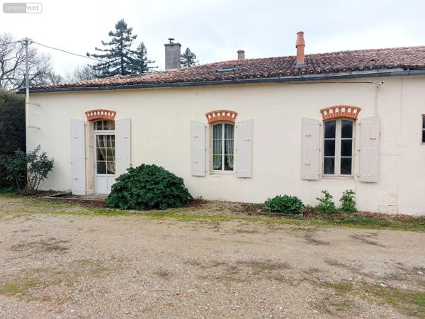 Achat - Propriété | Domaine agricole Chambon 17290 8 pièces 243 m 2 11879 m 2