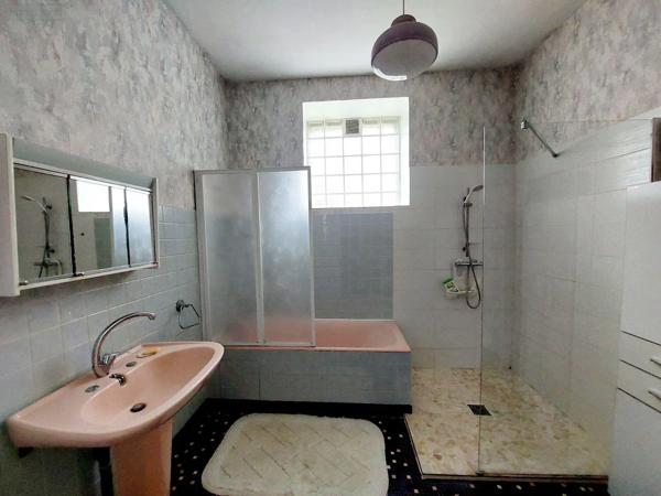 Achat - Propriété | Domaine agricole Chambon 17290 8 pièces 243 m 2 11879 m 2