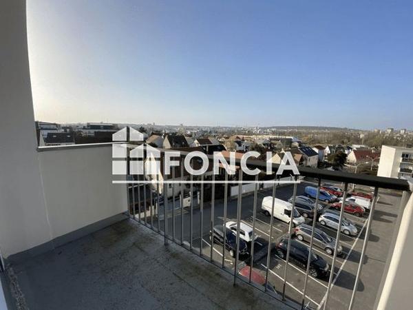 Location Studio 33.4 m² - 05 SENTIER DES PIOTTES Noisy Le Grand 93160