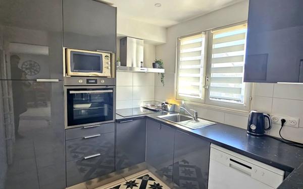 Maison à vendre    4 pièces • 92 m2 Champigny-sur-Marne