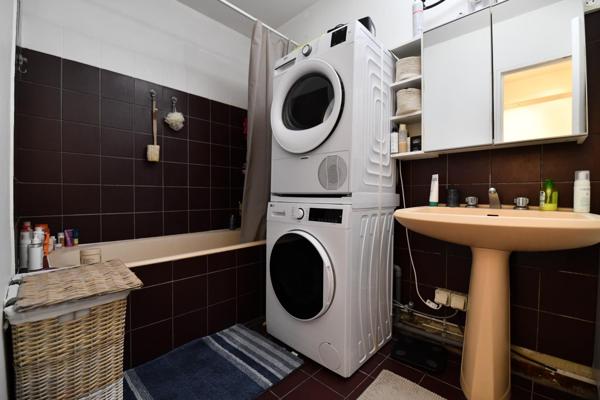 Appartement de trois pièces vendu loué !