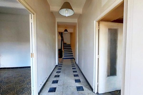 À VENDRE – BÂTISSE DE CARACTÈRE EN PIERRE AU CŒUR DES CORBIÈRES