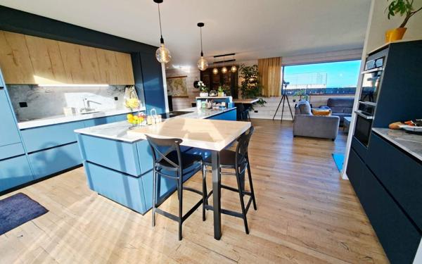 Maison à vendre    5 pièces •  Locquirec