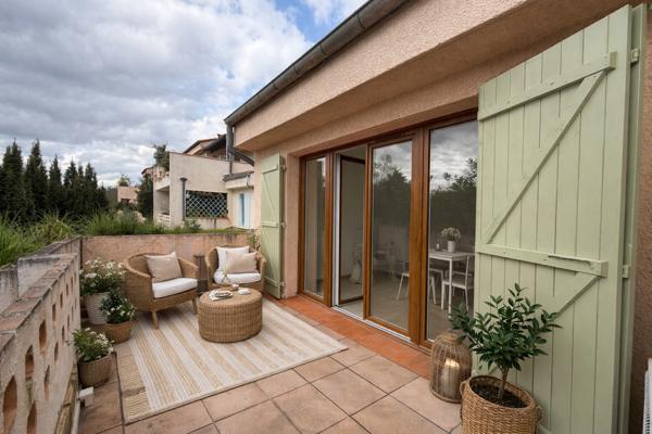 AIX EN PROVENCE - A LOUER -  T2 - LA TORSE + GARAGE + TERRASSE