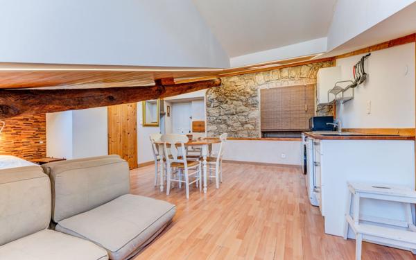 Appartement à vendre    1 pièce • 25 m2 Nice