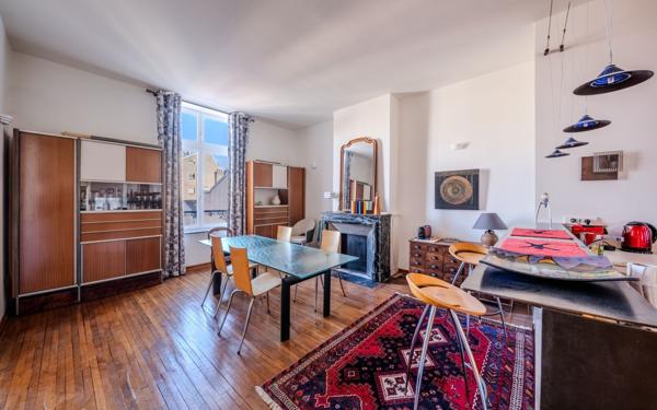 Appartement à vendre    3 pièces • 107 m2 Nancy