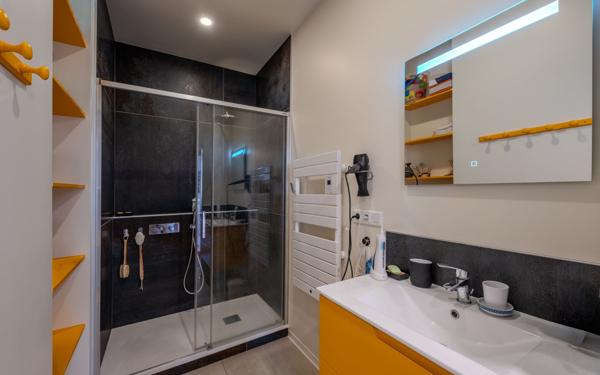 Appartement à vendre    3 pièces • 107 m2 Nancy