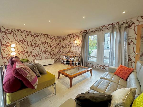 Appartement Tarbes 3 pièces 82 m2 avec terrasse et parking