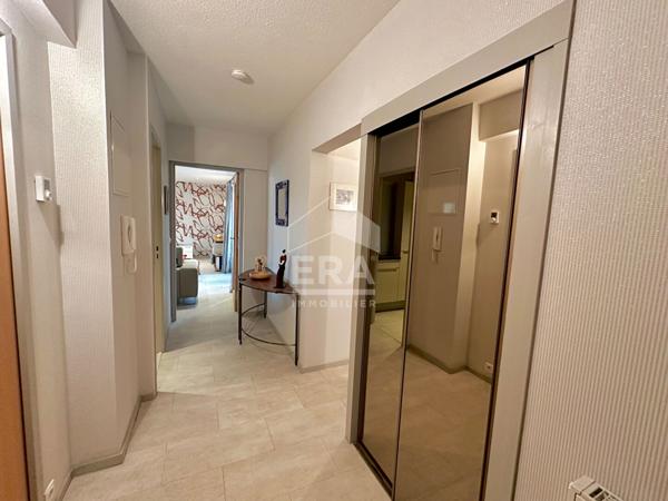 Appartement Tarbes 3 pièces 82 m2 avec terrasse et parking