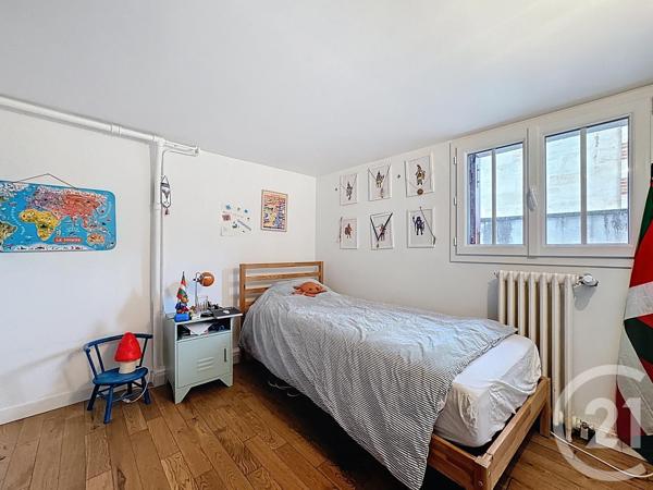 Maison à vendre  7 pièces - 178 m 2   BORDEAUX  - 33