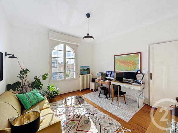 Maison à vendre  7 pièces - 178 m 2   BORDEAUX  - 33