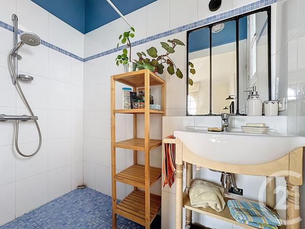 Maison à vendre  7 pièces - 178 m 2   BORDEAUX  - 33