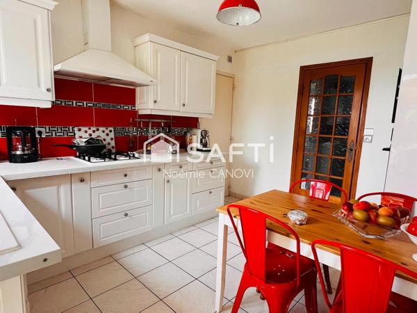 Coup de coeur assuré - Maison semi-individuelle de 135m2 avec jardin !