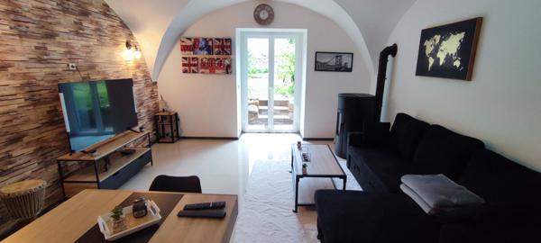 Maison Vriange 6 pièce(s) 161 m2 avec terrain, garage, terrasse...