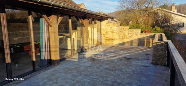 Maison Vriange 6 pièce(s) 161 m2 avec terrain, garage, terrasse...