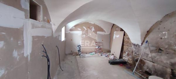 Maison Vriange 6 pièce(s) 161 m2 avec terrain, garage, terrasse...